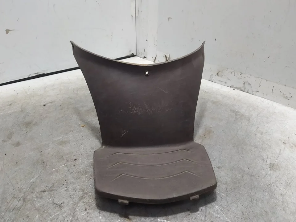 Foto de MOLDURA HONDA SH 150 152 cm3 - 11.6 kW (0 CV / 0 KW) referencia 64311-KTF-6400