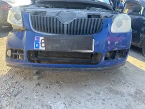 Foto de PARAGOLPES DELANTERO SKODA FABIA COMBI (5J5) 1.4 TDI (80 CV / 59 KW)