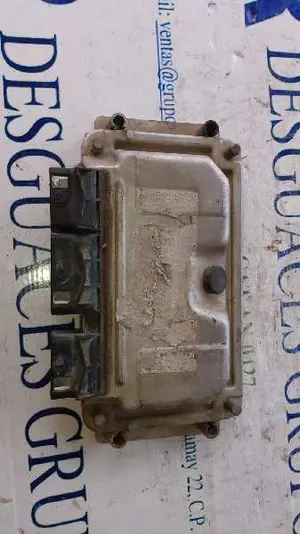 Foto de CENTRALITA MOTOR UCE PEUGEOT 206 referencia 0261207477
