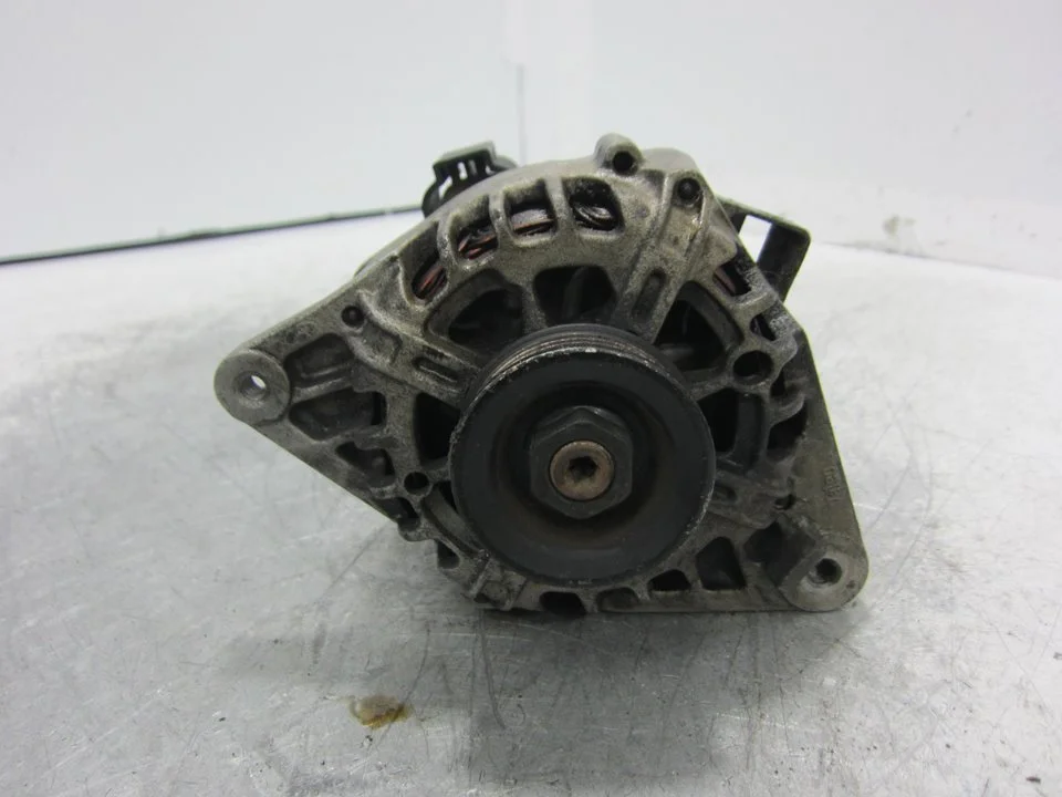 Foto de ALTERNADOR HYUNDAI ACCENT (LC) 1.3 CAT (84 CV / 62 KW) referencia 3730022650
