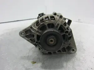 Foto de ALTERNADOR HYUNDAI ACCENT (LC) 1.3 CAT (84 CV / 62 KW) referencia 3730022650 foto 1