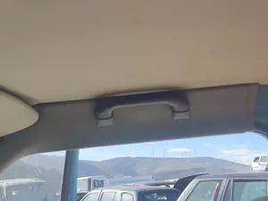 Foto de ASIDERO TECHO DELANTERO IZQUIERDO VOLKSWAGEN GOLF IV BERLINA (1J1)(10.1997) 1.6 16V (105 CV / 77 KW)