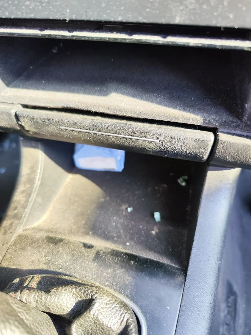 Foto de CENICERO AUDI A3 (8L) 1.6 (102 CV / 75 KW)