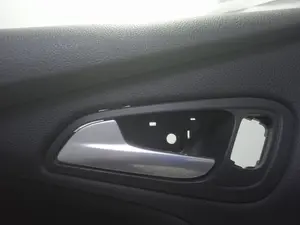 Foto de MANETA INTERIOR DELANTERA IZQUIERDA FORD FOCUS BERLINA (CEW) 1.0 EcoBoost CAT (125 CV / 92 KW) referencia 1857223