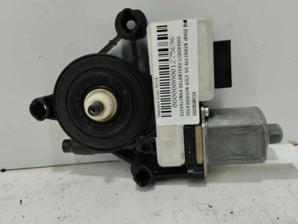 Foto de MOTOR ELEVALUNAS DELANTERO IZQUIERDO VOLKSWAGEN GOLF VII (5G1/BE1) 2.0 TDI (184 CV / 135 KW) referencia 5Q0959812A
