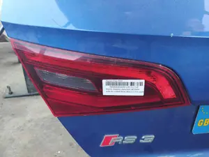 Foto de PILOTO TRASERO IZQUIERDO INTERIOR AUDI RS 3 SPORTBACK (8VA) 2.5 20V TFSI (367 CV / 270 KW) foto 2