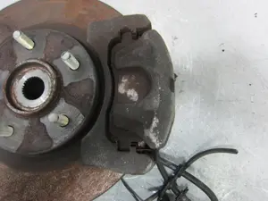 Foto de PINZA DE FRENO DELANTERA IZQUIERDA MITSUBISHI ASX (GA0W) 1.6 CAT (117 CV / 86 KW) referencia 4605A861 foto 1
