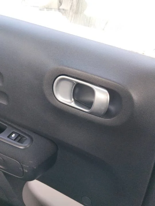 Foto de MANETA INTERIOR TRASERA IZQUIERDA CITROEN C3
