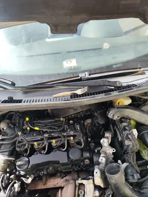 Foto de MOTOR LIMPIA DELANTERO PEUGEOT 207 1.6 16V HDi (90 CV / 66 KW) referencia 6405CH