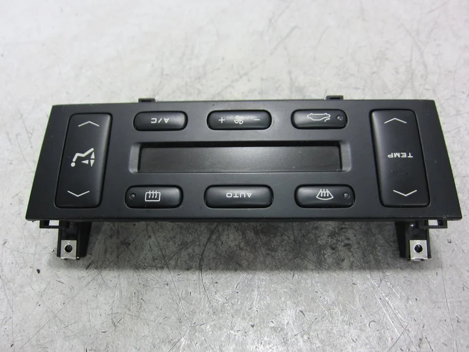 Foto de NO IDENTIFICADO PEUGEOT 406 BERLINA (S1/S2) 3.0 V6 24V CAT (190 CV / 140 KW) referencia 96303375