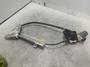 Foto de ELEVALUNAS TRASERO DERECHO CHRYSLER SEBRING JR 27 CABRIO 2.0 16V CAT (141 CV / 104 KW) referencia 04878110AG foto 2