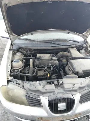 Foto de TORPEDO SEAT CORDOBA BERLINA (6L2) 1.9 SDI (64 CV / 47 KW)