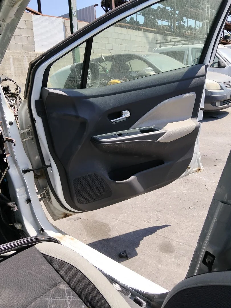 Foto de GUARNECIDO PUERTA DELANTERA DERECHA NISSAN MICRA (K14) 1.0 12V CAT (71 CV / 52 KW)