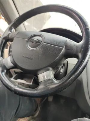 Foto de VOLANTE CHEVROLET LACETTI 1.6 CAT (109 CV / 80 KW) referencia 96837667 foto 3