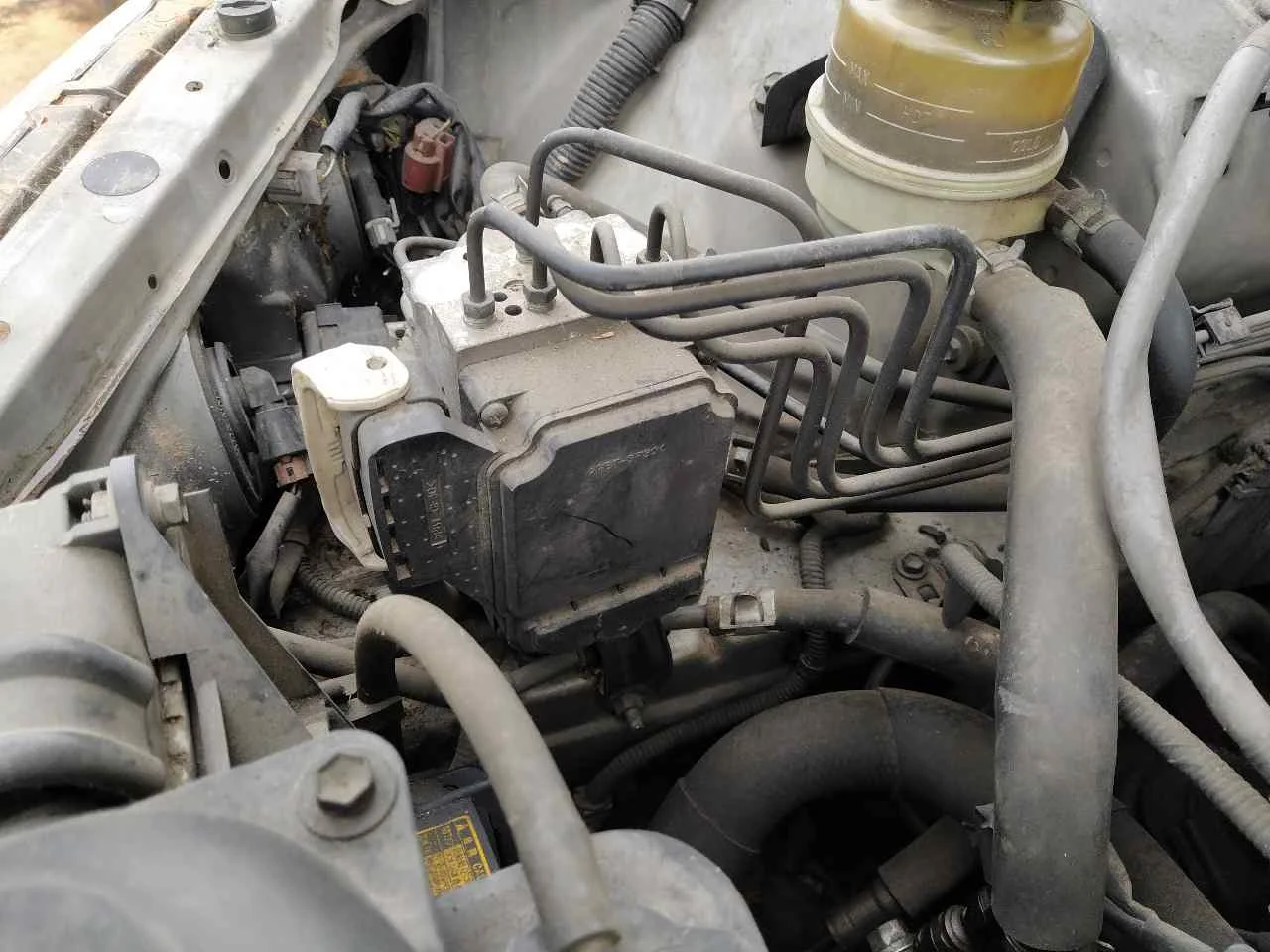Foto de ABS LEXUS IS 200 (GXE10) 2.0 CAT (155 CV / 114 KW) referencia 02F025738