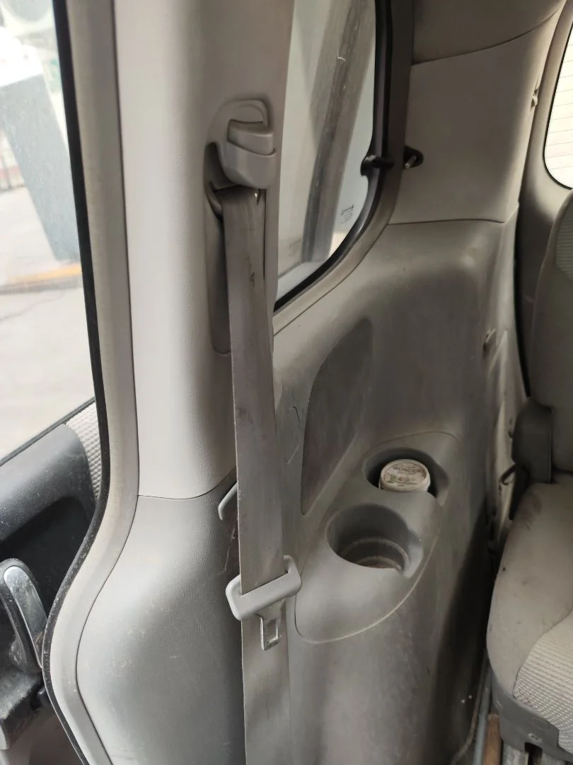 Foto de CINTURON SEGURIDAD TRASERO DERECHO KIA CARNIVAL 2.9 CRDi CAT (185 CV / 136 KW)