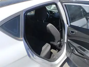 Foto de NO IDENTIFICADO FORD FIESTA (CNN) 1.5 TDCi CAT (75 CV / 55 KW)