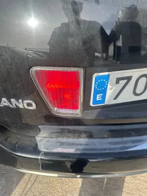 Foto de PILOTO TRASERO IZQUIERDO INTERIOR NISSAN MURANO (Z50) 3.5 V6 CAT (234 CV / 172 KW)
