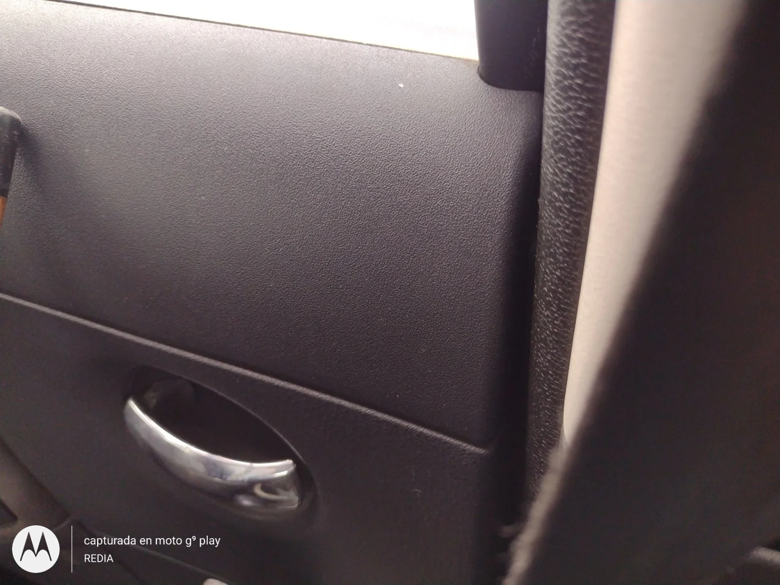 Foto de MANETA INTERIOR TRASERA IZQUIERDA CITROEN C3 1.4 HDi (68 CV / 50 KW) referencia 9143K4
