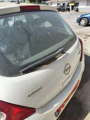 Foto de BRAZO LIMPIA TRASERO OPEL CORSA D 1.3 16V CDTI (75 CV / 55 KW) referencia 55703093