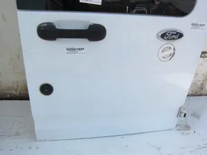 Foto de PORTON TRASERO DERECHO FORD TOURNEO CONNECT (TC7) 1.8 TDCi CAT (75 CV / 55 KW) foto 3