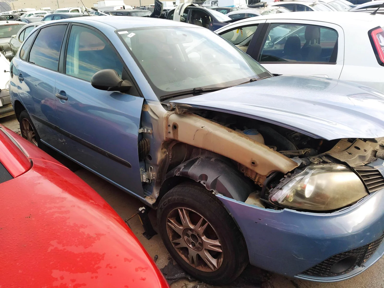Foto de PINZA DE FRENO DELANTERA DERECHA SEAT IBIZA (6L1) 1.9 TDI (101 CV / 74 KW) referencia 1K0615124D