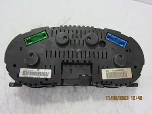 Foto de CUADRO INSTRUMENTOS SEAT IBIZA (6K1) 1.4 (60 CV / 44 KW) referencia W06K0920850 foto 11