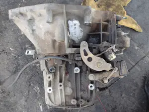 Foto de CAJA CAMBIOS CITROEN C5 BERLINA referencia 20MB02 foto 3