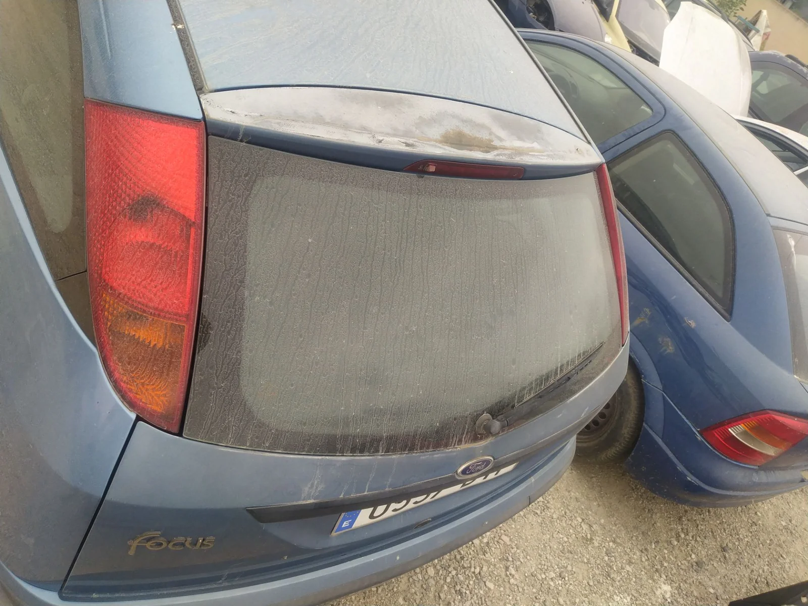 Foto de PILOTO TRASERO IZQUIERDO FORD FOCUS BERLINA (CAK) 1.8 TDDI Turbodiesel CAT (90 CV / 66 KW) referencia 1214223