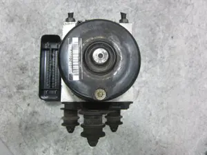 Foto de ABS VOLKSWAGEN GOLF V (1K1)(10.2003) 2.0 TDI (140 CV / 103 KW) referencia 1K0614517H foto 6