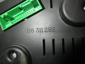 Foto de CUADRO INSTRUMENTOS SEAT IBIZA (6K1) 1.4 (60 CV / 44 KW) referencia W06K0920801C foto 6