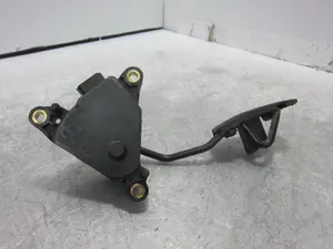 Foto de POTENCIOMETRO PEDAL NISSAN MICRA (K12E) 1.2 CAT (80 CV / 59 KW) referencia 18002AX600 foto 6