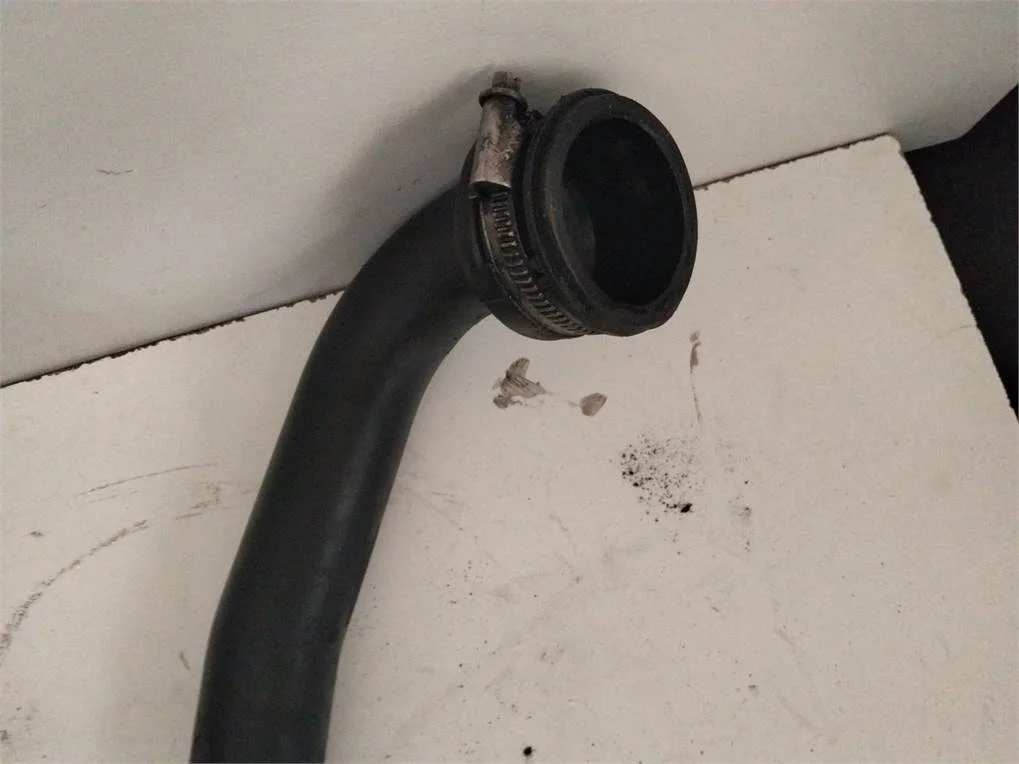 Foto de MANGUERAS INTERCOOLER SIN MARCA SIN MODELO referencia 8200163754