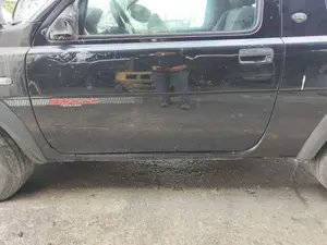 Foto de PUERTA DELANTERA IZQUIERDA LAND ROVER FREELANDER (LN) 2.0 Td4 CAT (109 CV / 80 KW)