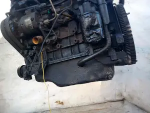 Foto de DESPIECE MOTOR KIA CARNIVAL II (FL) 2.9 CRDi CAT (144 CV / 106 KW) referencia J3 foto 7