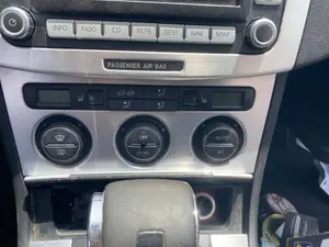 Foto de MANDO CALEFACCION / AIRE ACONDICIONADO VOLKSWAGEN PASSAT VARIANT (3C5) 2.0 TDI DPF (170 CV / 125 KW) referencia 3C0907044BBFKZ