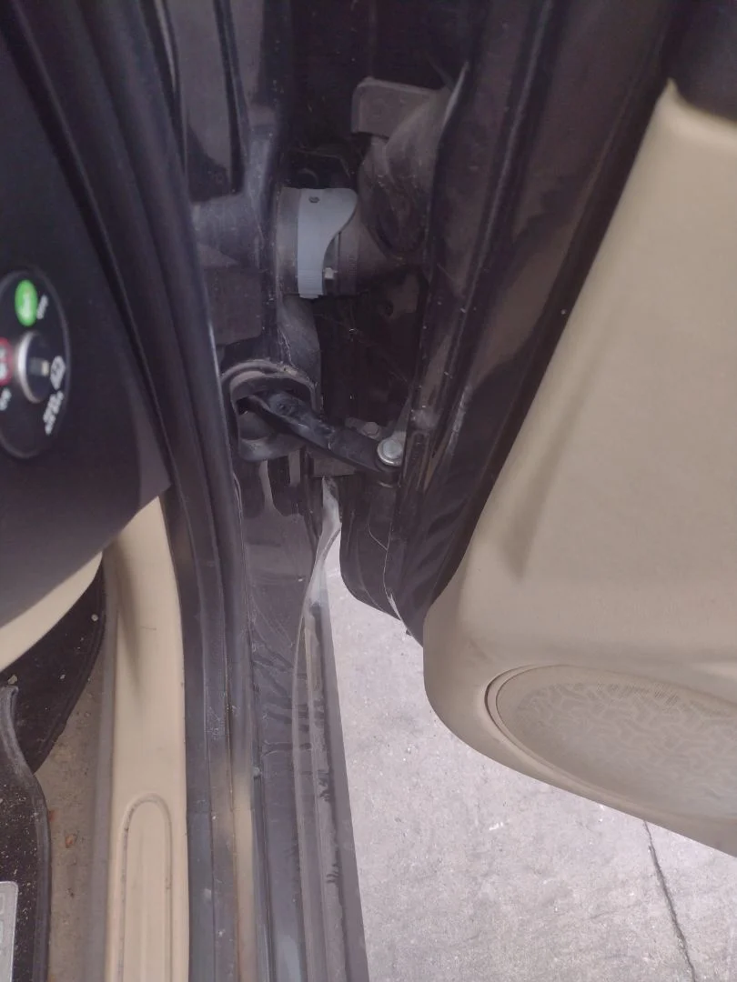 Foto de RETENEDOR PUERTA ALFA ROMEO 159 (140) 1.9 JTD (M) 16V CAT (150 CV / 110 KW)