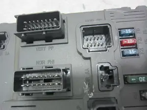 Foto de NO IDENTIFICADO PEUGEOT 206 1.6 16V CAT (109 CV / 80 KW) referencia 9645747480 foto 5