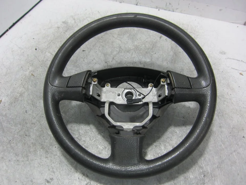 Foto de VOLANTE SUZUKI IGNIS RM (MH) 1.3 DDiS Diesel CAT (69 CV / 51 KW) referencia GS13103770