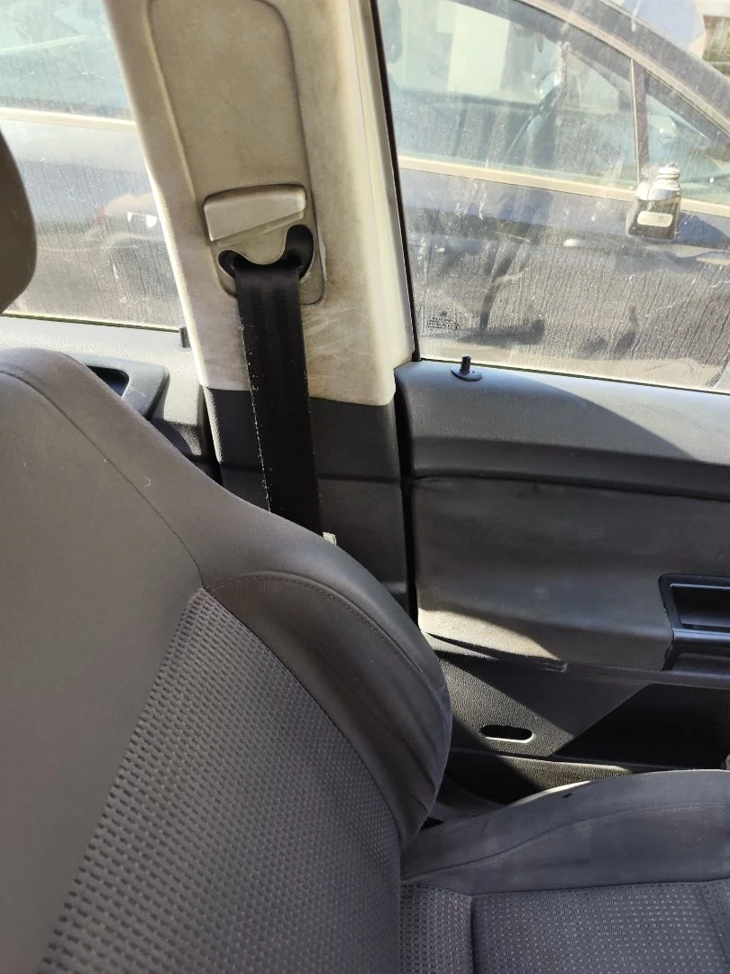 Foto de CINTURON SEGURIDAD DELANTERO IZQUIERDO VOLKSWAGEN POLO IV (9N1) 1.4 16V (75 CV / 55 KW) referencia 6Q4857705J FKZ