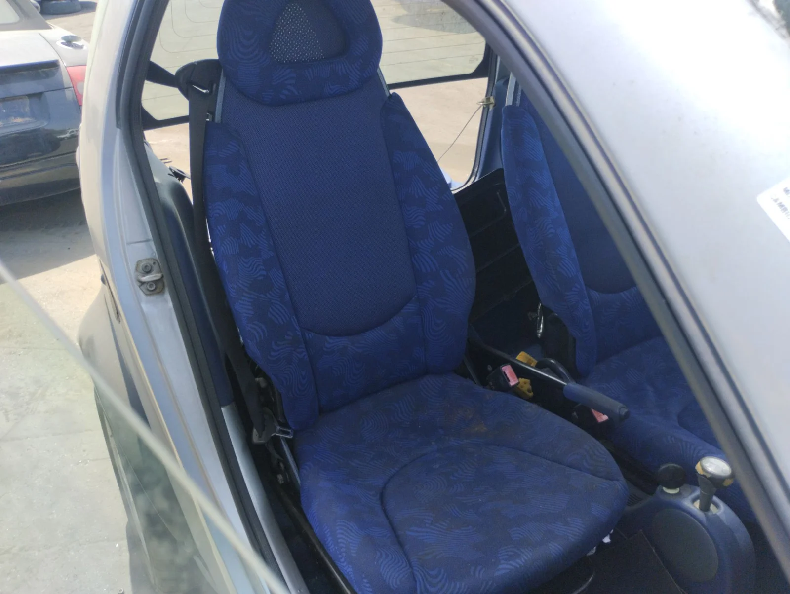 Foto de ASIENTO DELANTERO DERECHO SMART CITY-COUPE 0.6 Turbo CAT (54 CV / 40 KW)