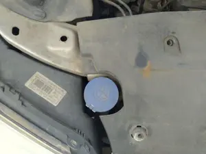 Foto de DEPOSITO LIMPIA CITROEN C5 BREAK 2.0 HDi FAP CAT (RHR / DW10BTED4) (136 CV / 100 KW)