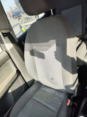 Foto de ASIENTO DELANTERO DERECHO FORD FOCUS C-MAX (CAP)(2003) 1.6 TDCi CAT (109 CV / 80 KW) foto 2
