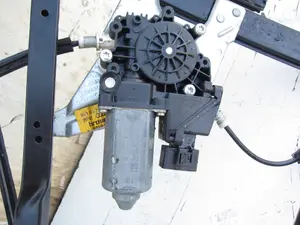 Foto de ELEVALUNAS DELANTERO IZQUIERDO AUDI A3 (8L) referencia 8L3837461 foto 5