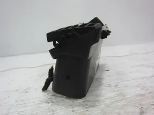 Foto de REJILLA DELANTERA PEUGEOT 307 (S1)(04.2001) 1.6 16V CAT (109 CV / 80 KW) referencia 9634511177 foto 4