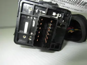 Foto de MANDO LUCES CHEVROLET CAPTIVA 2.2 Diesel CAT (184 CV / 135 KW) referencia 202005410 foto 6