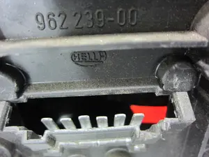 Foto de PILOTO TRASERO DERECHO INTERIOR SEAT IBIZA (6K1) 1.9 TDI (110 CV / 81 KW) referencia 96223900 foto 6