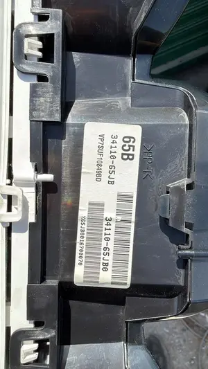 Foto de CUADRO INSTRUMENTOS SUZUKI GRAND VITARA (JB/JT) 2.0 16V CAT (140 CV / 103 KW) foto 4