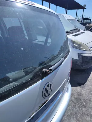 Foto de MOTOR LIMPIA TRASERO VOLKSWAGEN TOURAN (1T1) 1.9 TDI (105 CV / 77 KW)