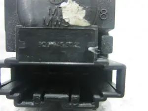 Foto de INTERRUPTOR SEAT IBIZA (6K1) 1.4 (60 CV / 44 KW) referencia 6Q0945511 foto 3
